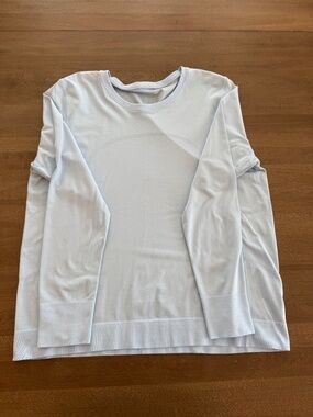 Lululemon Relaxed Swiftly Tech Long-Sleeve Shirt 2.0 *Hip Length*